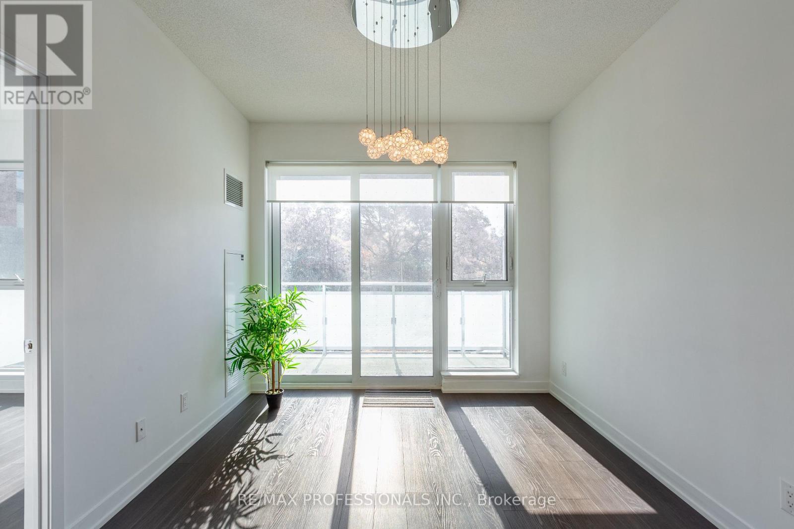 317 - 1830 Bloor Street W, Toronto, Ontario  M6P 3K6 - Photo 9 - W13009840