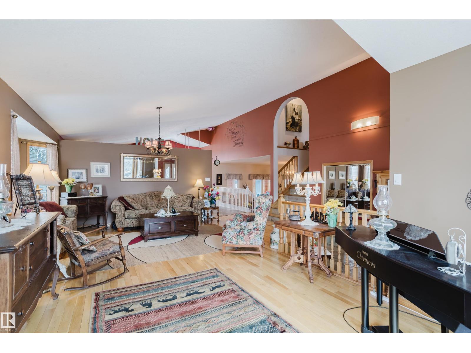 4204 48 St Nw, Edmonton, Alberta  T6L 6J5 - Photo 5 - E4482699