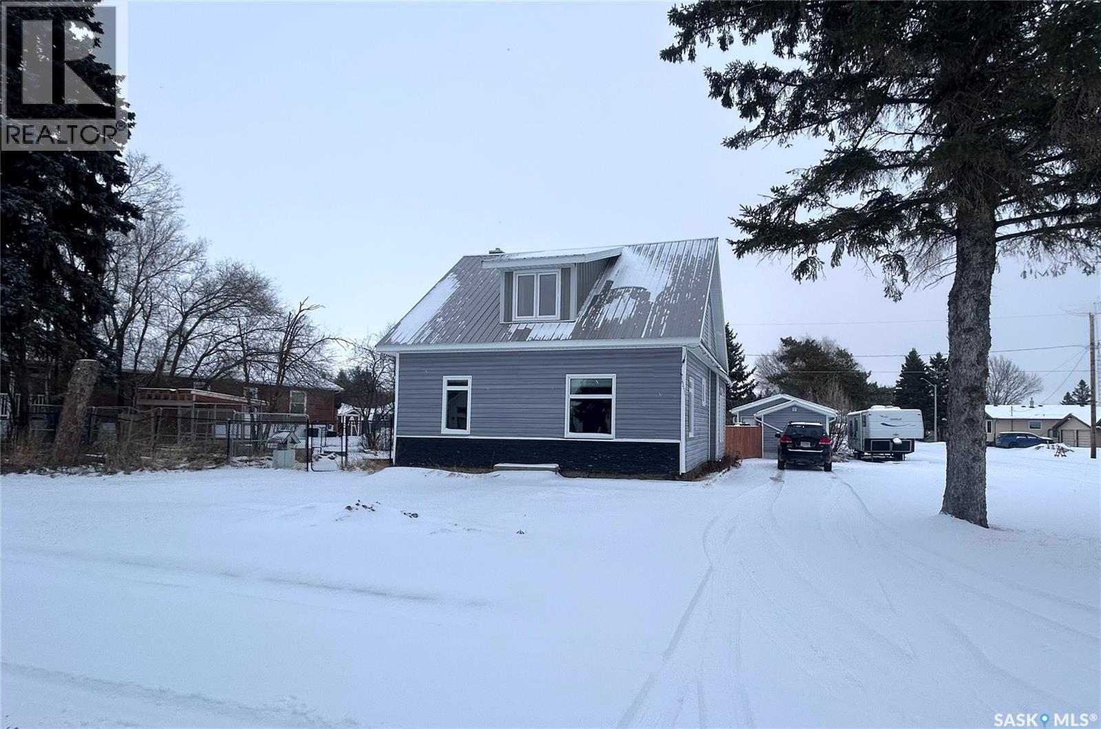 301 Pelly Street, Rocanville, Saskatchewan  S0A 3L0 - Photo 1 - SK033180