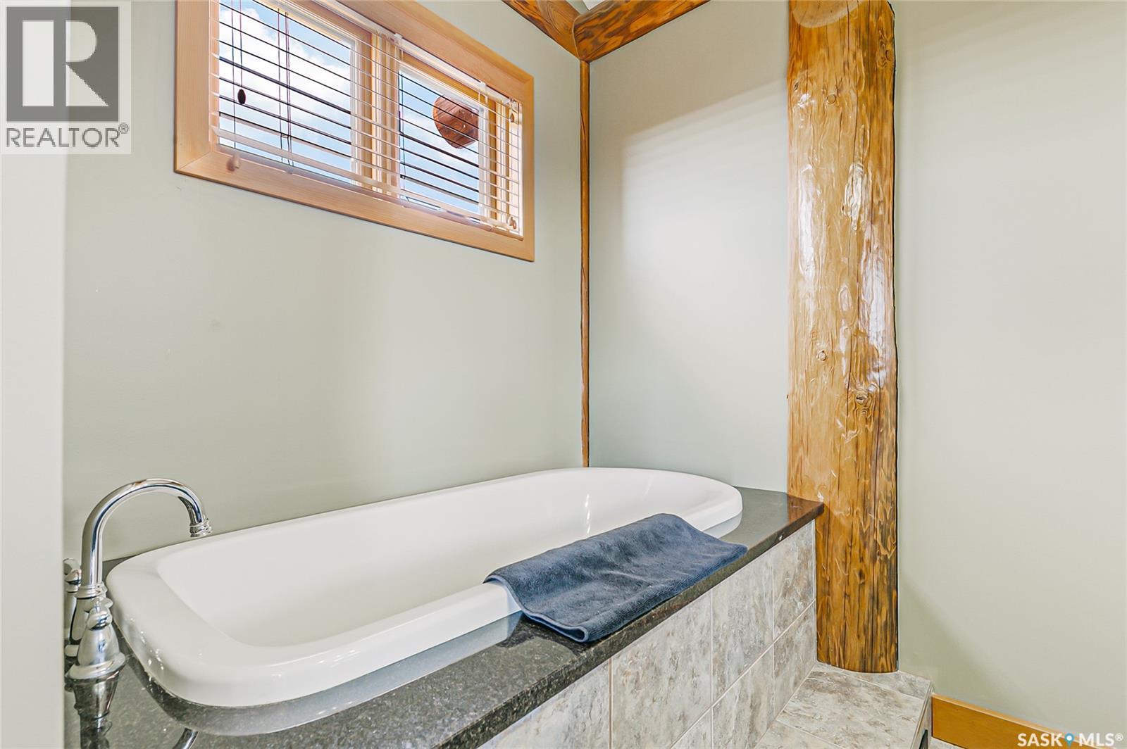 112-114 Dogwood Drive, Regina Beach, Saskatchewan  S0G 4C0 - Photo 23 - SK033058