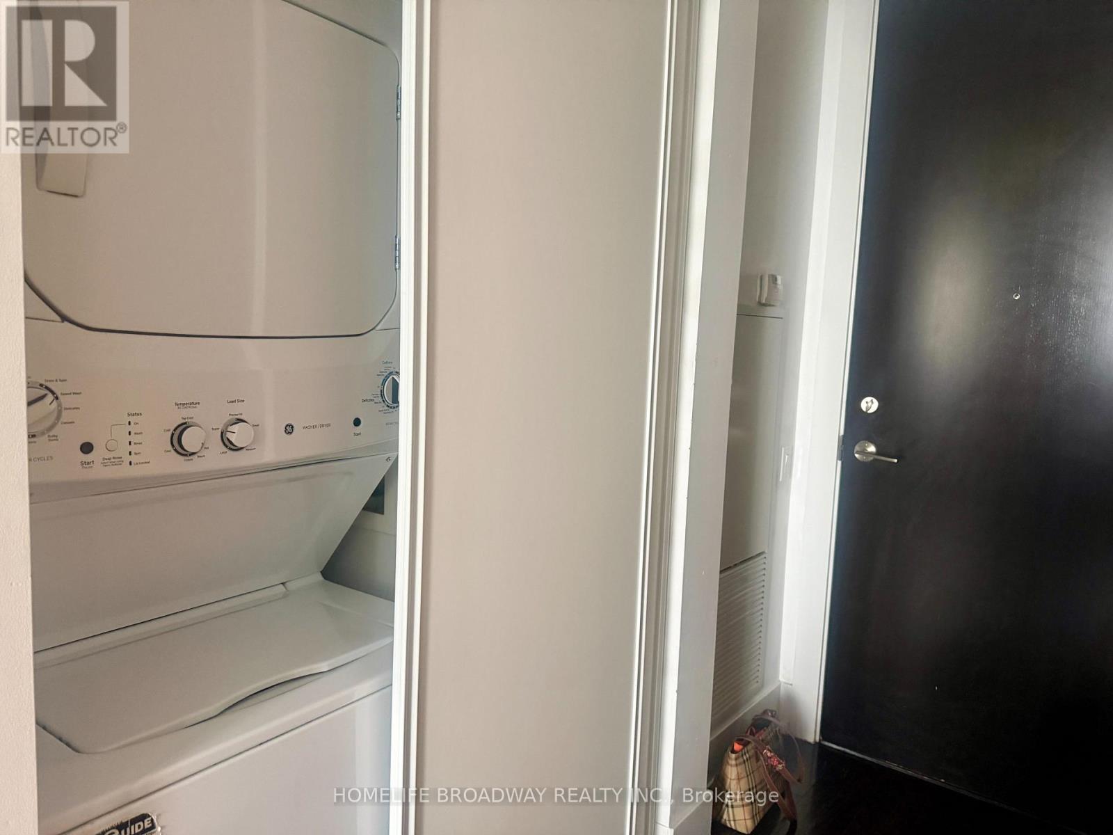 4406 - 33 Charles Street E, Toronto, Ontario  M4Y 0A2 - Photo 9 - C12907650