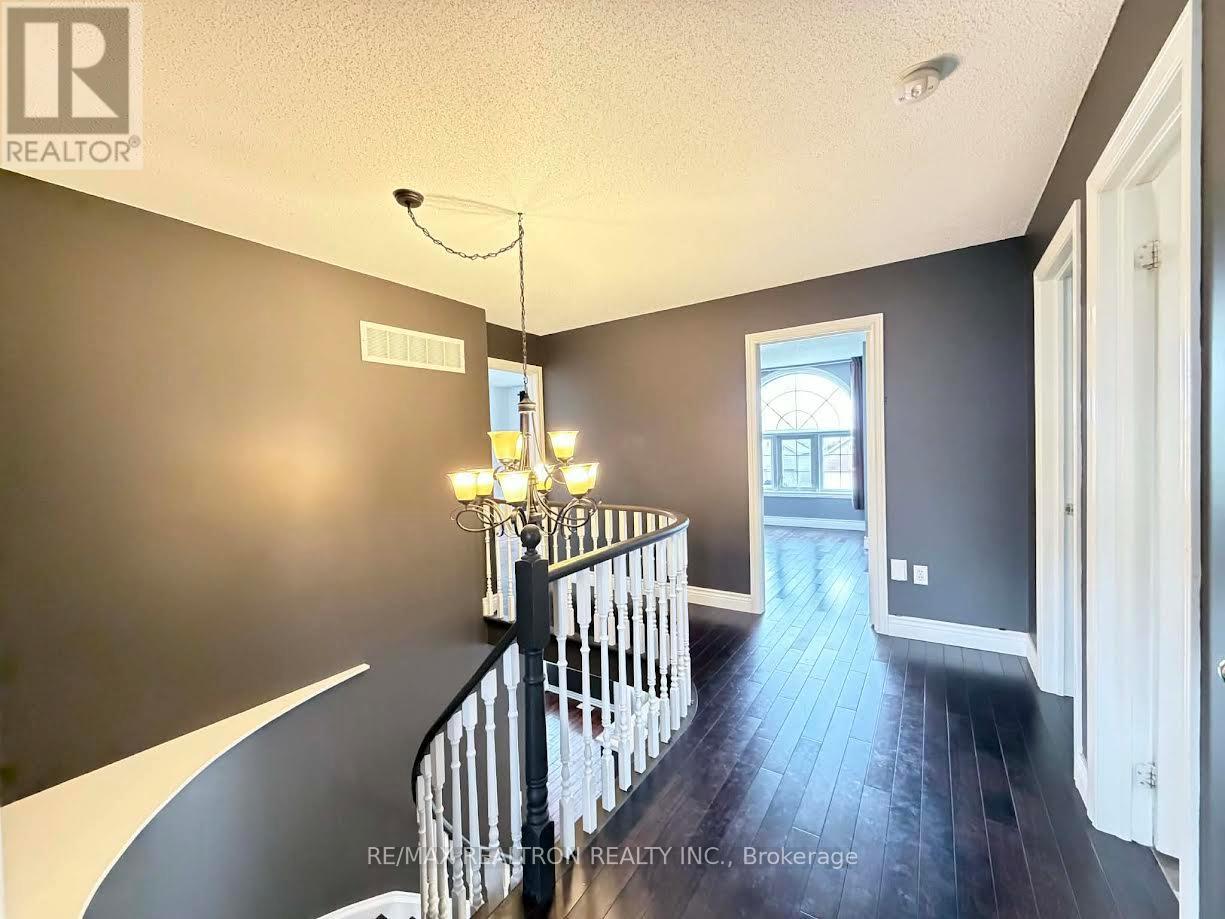 416 Mapleton Avenue, Barrie, Ontario  L4N 0Z9 - Photo 14 - S13008736