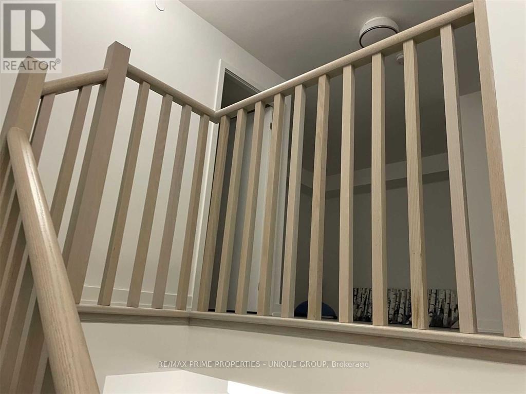 Th 109 - 106 Varna Drive, Toronto, Ontario  M6H 0C8 - Photo 17 - W12981096