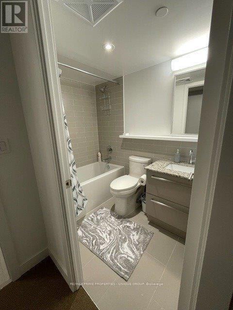 Th 109 - 106 Varna Drive, Toronto, Ontario  M6H 0C8 - Photo 14 - W12981096