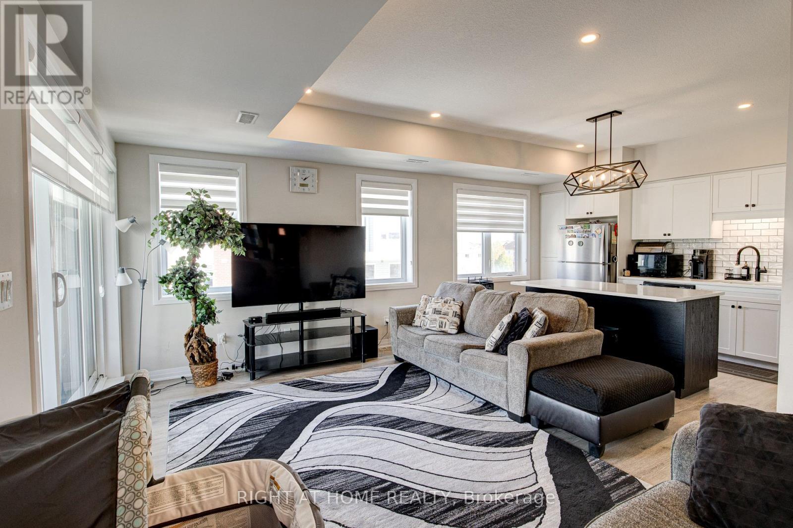 34 Vitality Drive, Kitchener, Ontario  N2R 0R7 - Photo 25 - X12958372