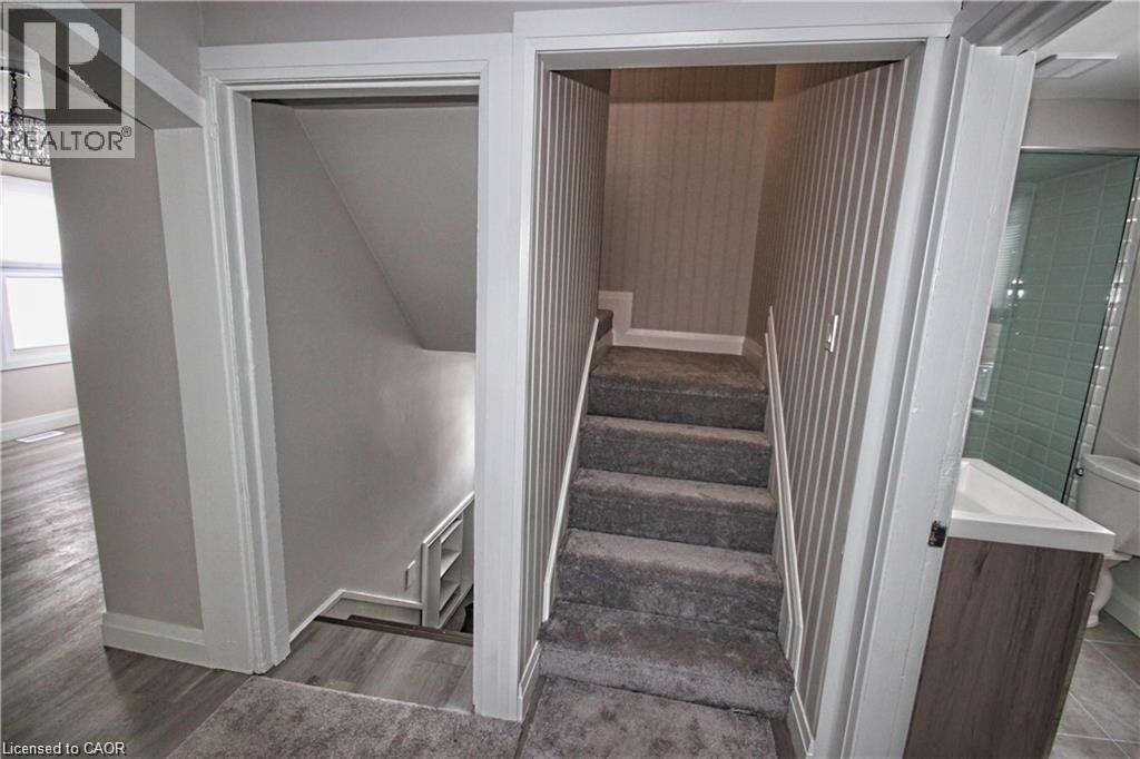 1356 Upper Wellington Street, Hamilton, Ontario  L9A 3S9 - Photo 3 - 40821689