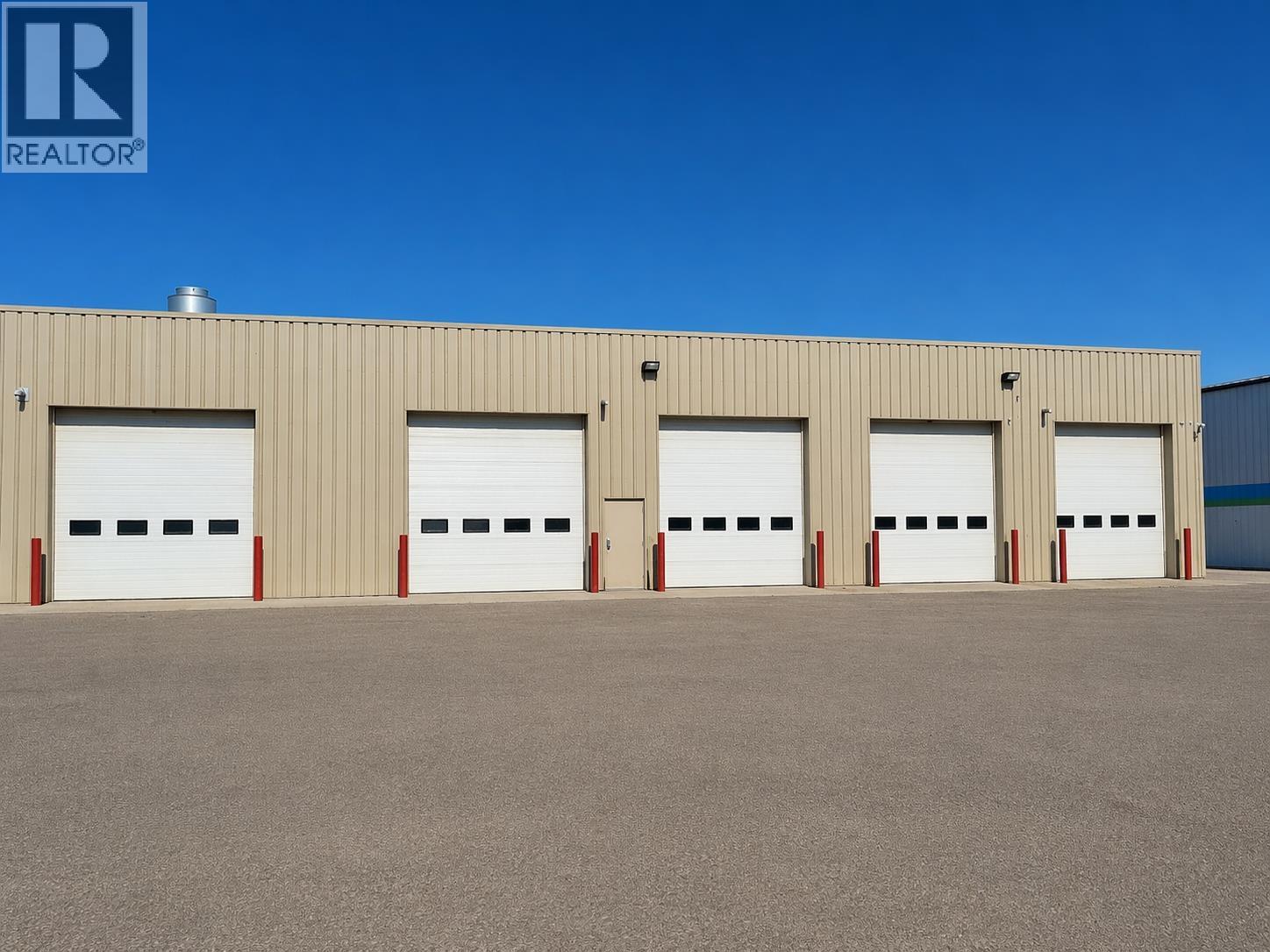 11113 Tahltan Road, Fort St. John, British Columbia  V1J 3Z5 - Photo 2 - C8077956