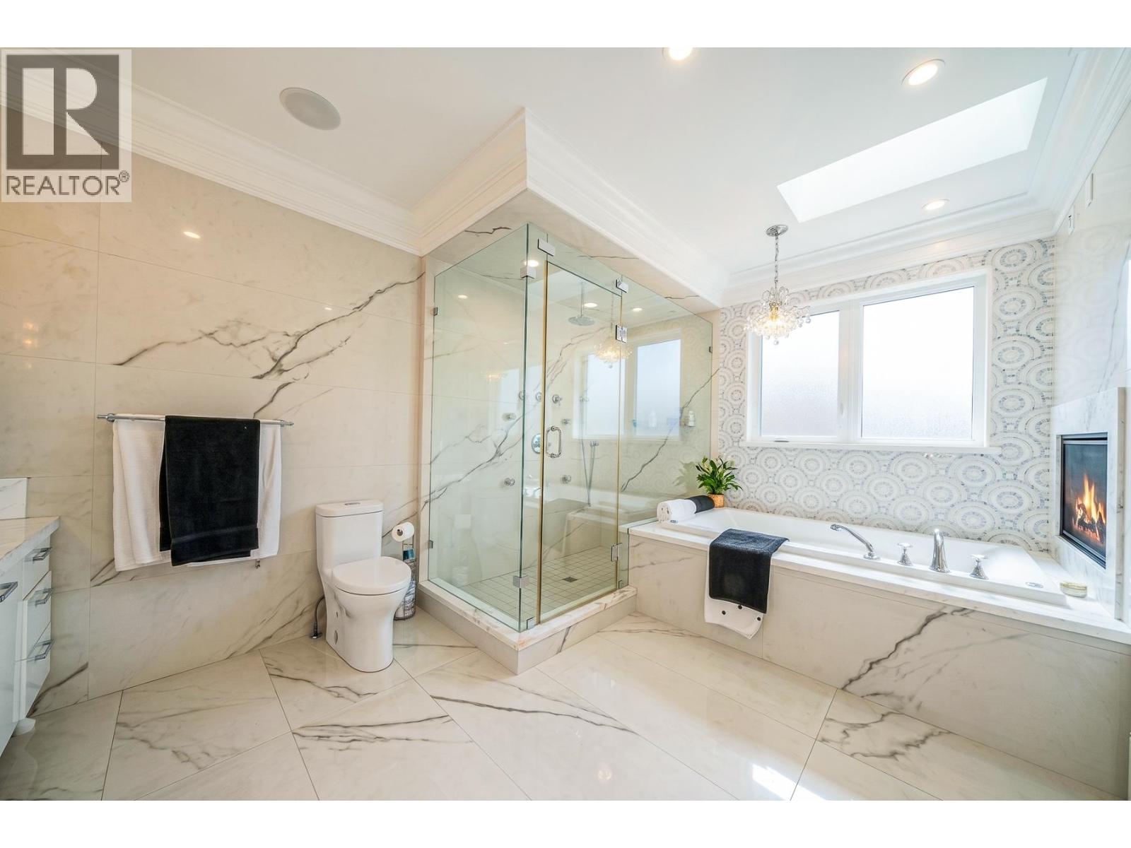 5711 Riverdale Drive, Richmond, British Columbia  V7C 2E4 - Photo 23 - R3110173