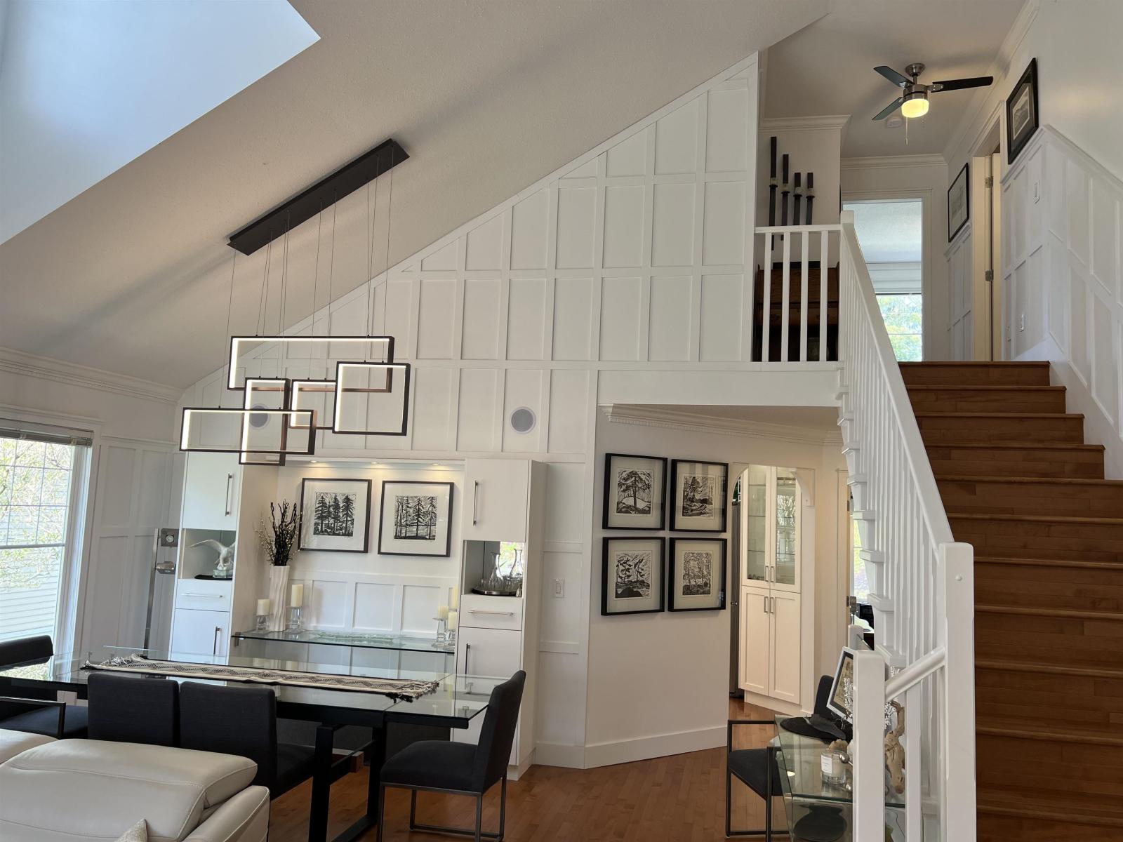 102 16995 64TH AVENUE, surrey, British Columbia