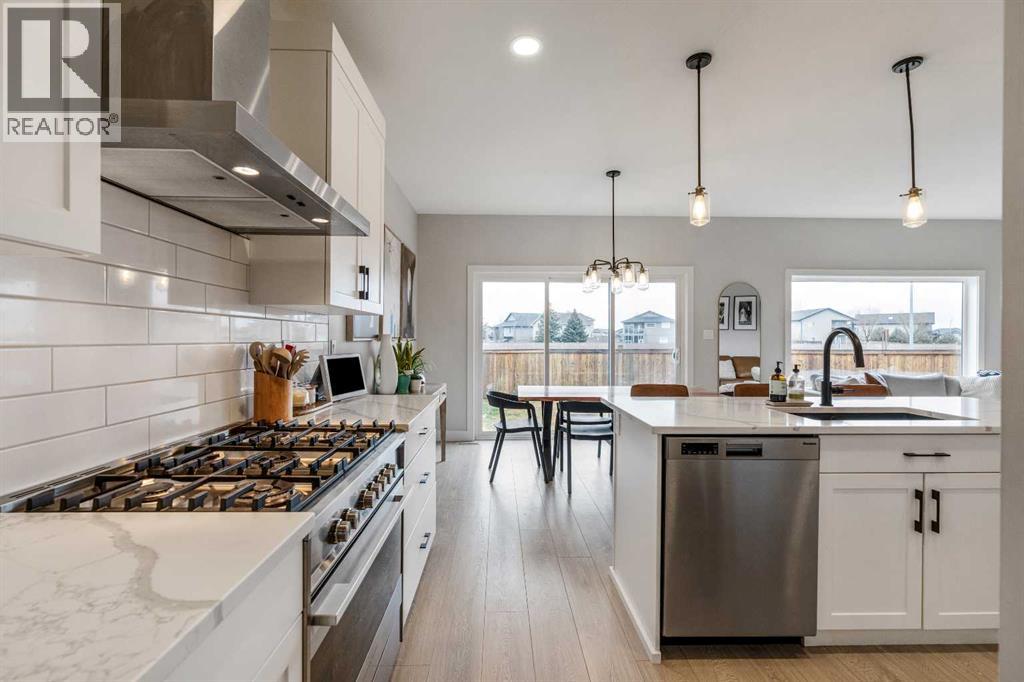 147 Goldenrod Road W, Lethbridge, Alberta  T1J 5W8 - Photo 13 - A2300709