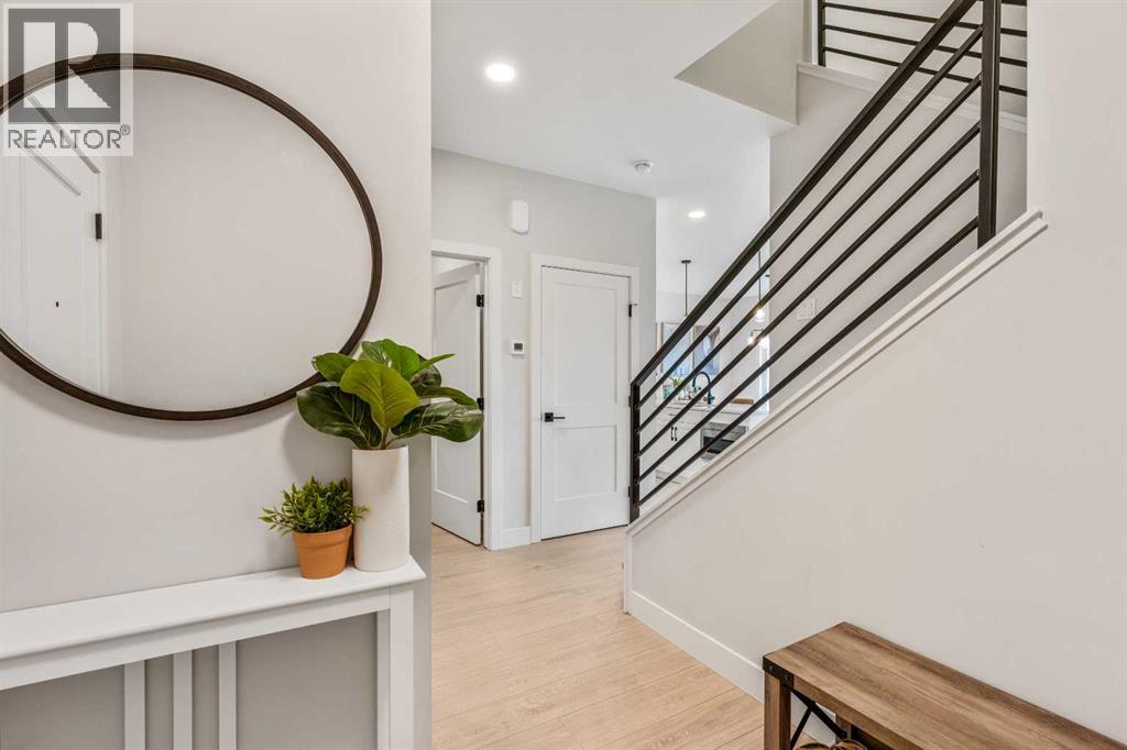 147 Goldenrod Road W, Lethbridge, Alberta  T1J 5W8 - Photo 4 - A2300709