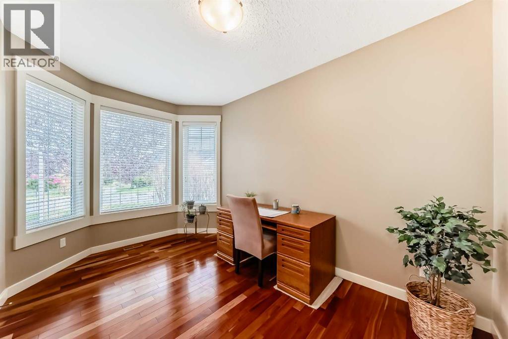 160 Sienna Passage, Chestermere, Alberta  T1X 0B6 - Photo 12 - A2295500