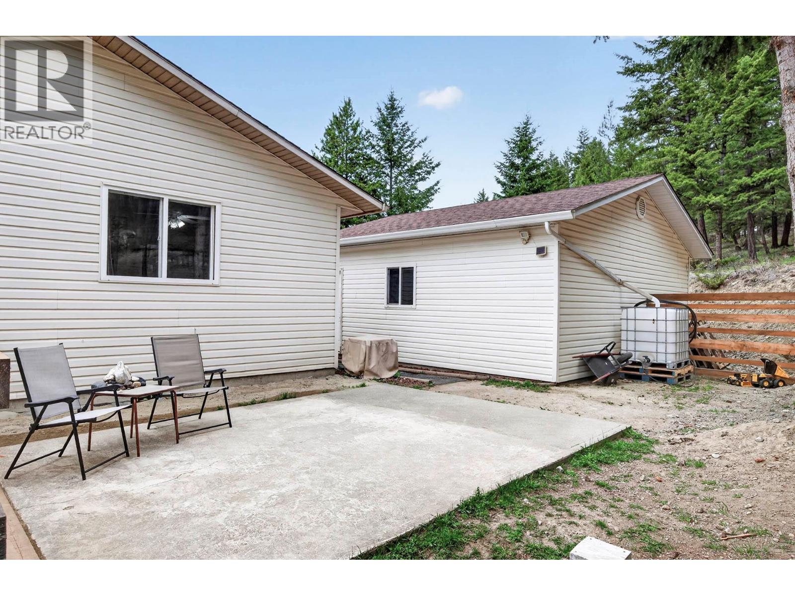 1008 Vista Point Road, Barriere, British Columbia  V0E 1E1 - Photo 33 - 10383854