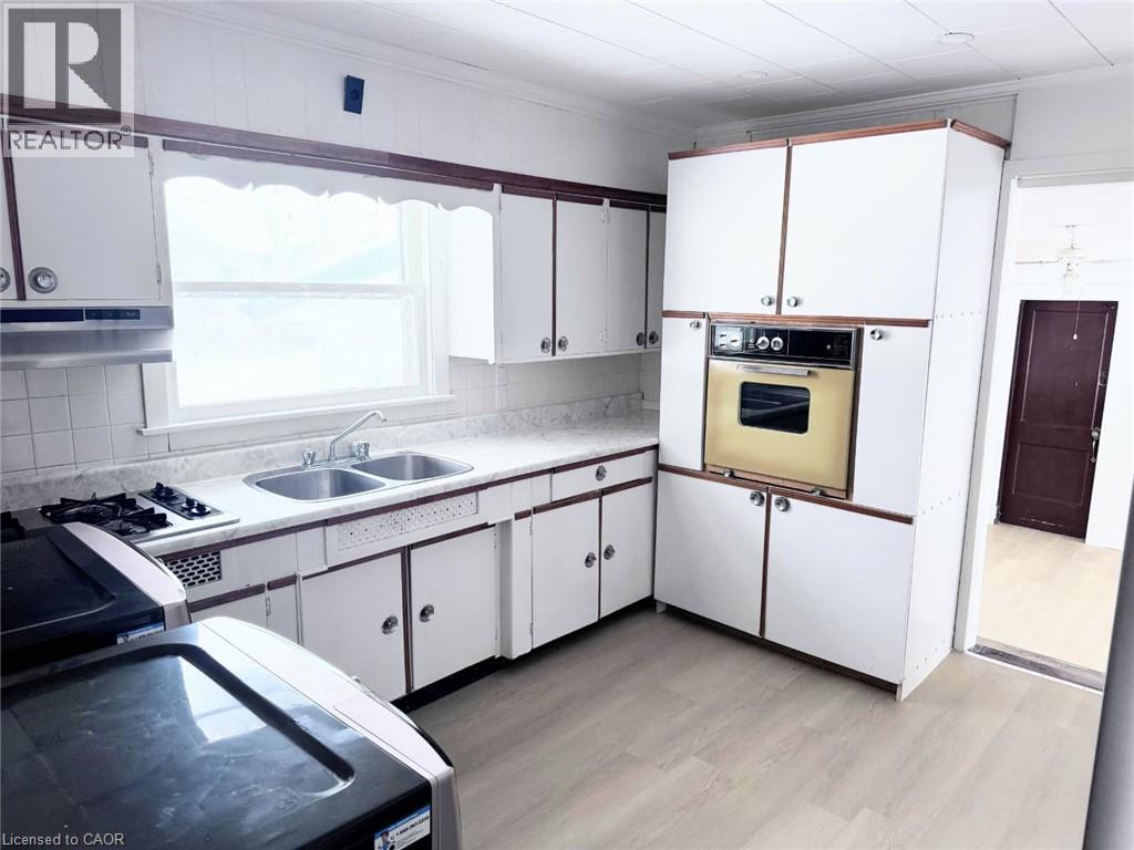 1132 Spears Road, Fort Erie, Ontario  L2A 4N1 - Photo 6 - 40821693