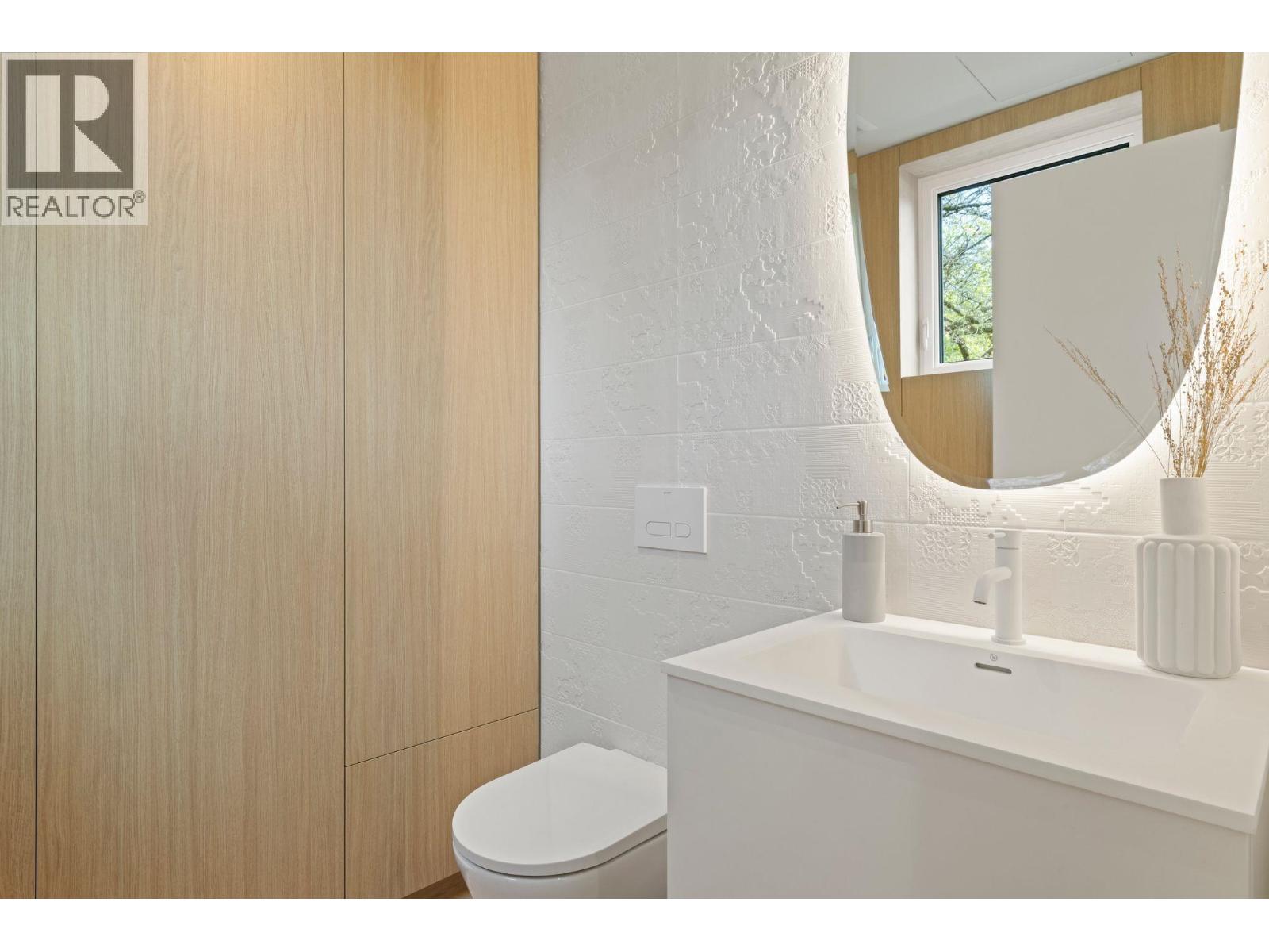 1 2830 Musqueamview Street, Vancouver, British Columbia  V6K 2R9 - Photo 14 - R3112456