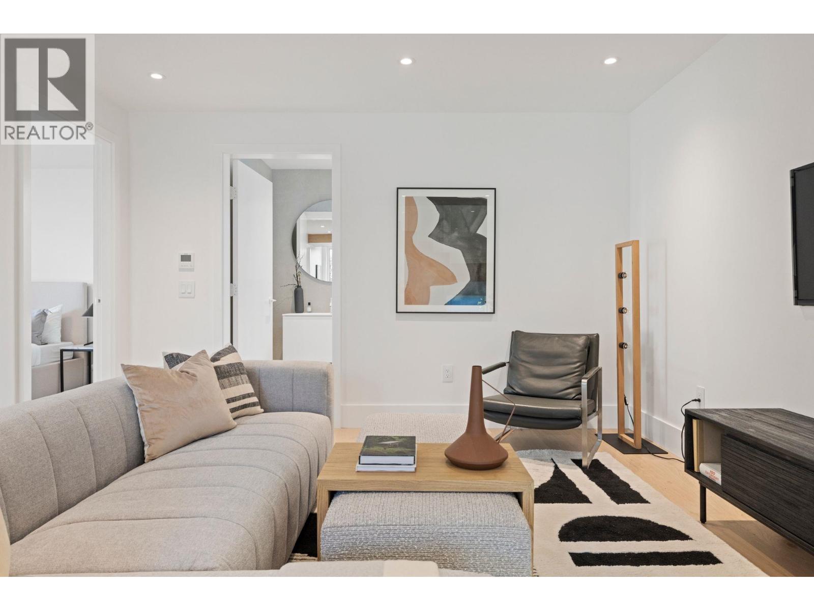 1 2830 Musqueamview Street, Vancouver, British Columbia  V6K 2R9 - Photo 16 - R3112456