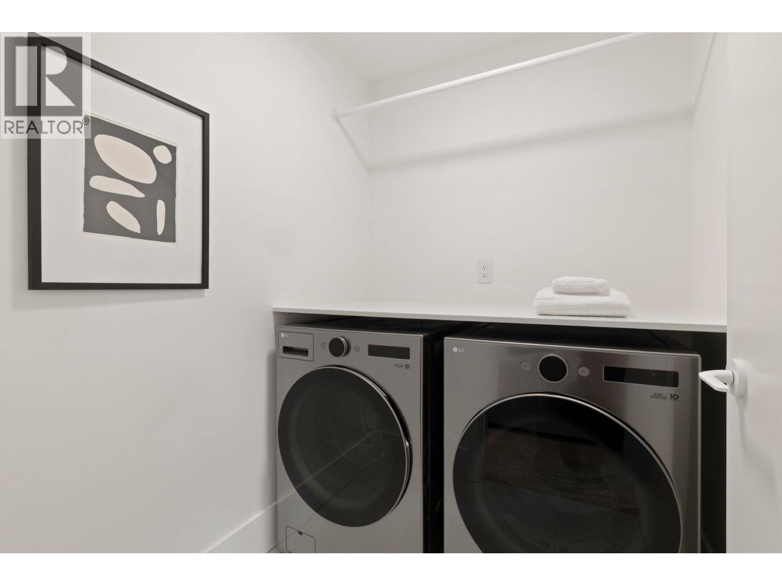 1 2830 Musqueamview Street, Vancouver, British Columbia  V6K 2R9 - Photo 23 - R3112456