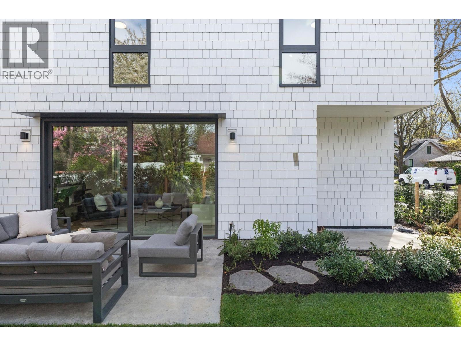 1 2830 Musqueamview Street, Vancouver, British Columbia  V6K 2R9 - Photo 35 - R3112456