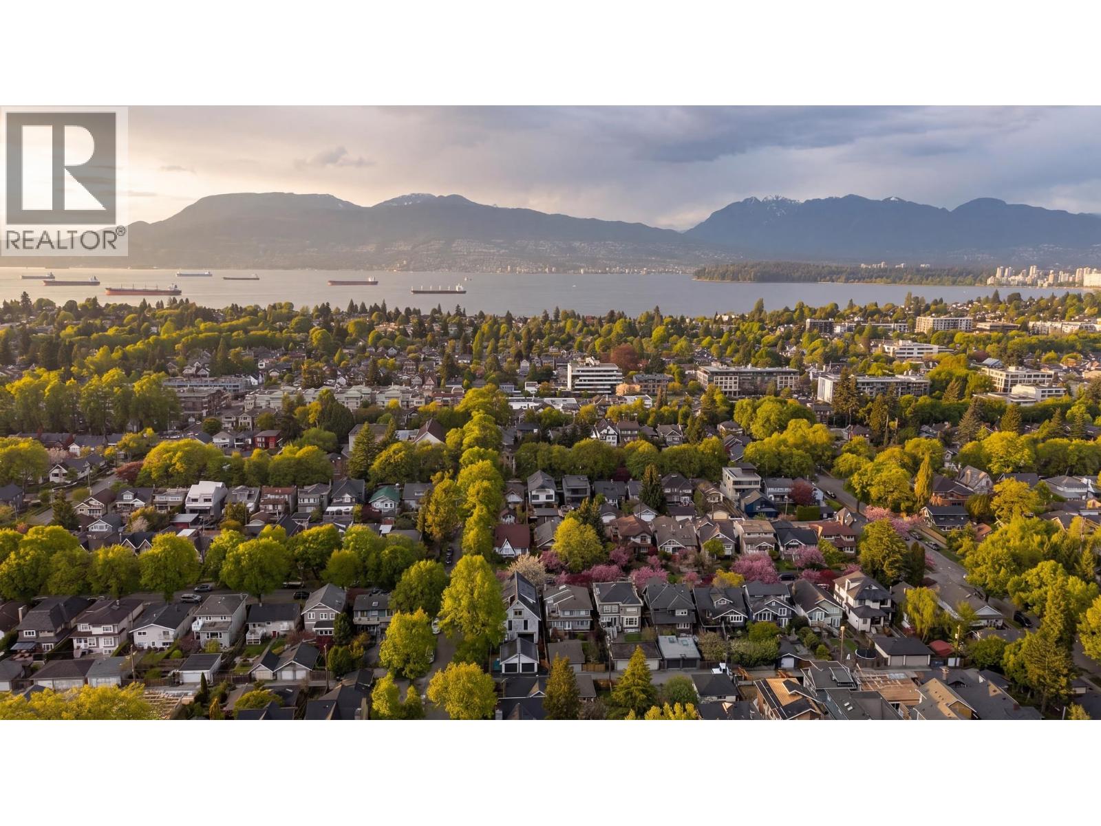 1 2830 Musqueamview Street, Vancouver, British Columbia  V6K 2R9 - Photo 37 - R3112456