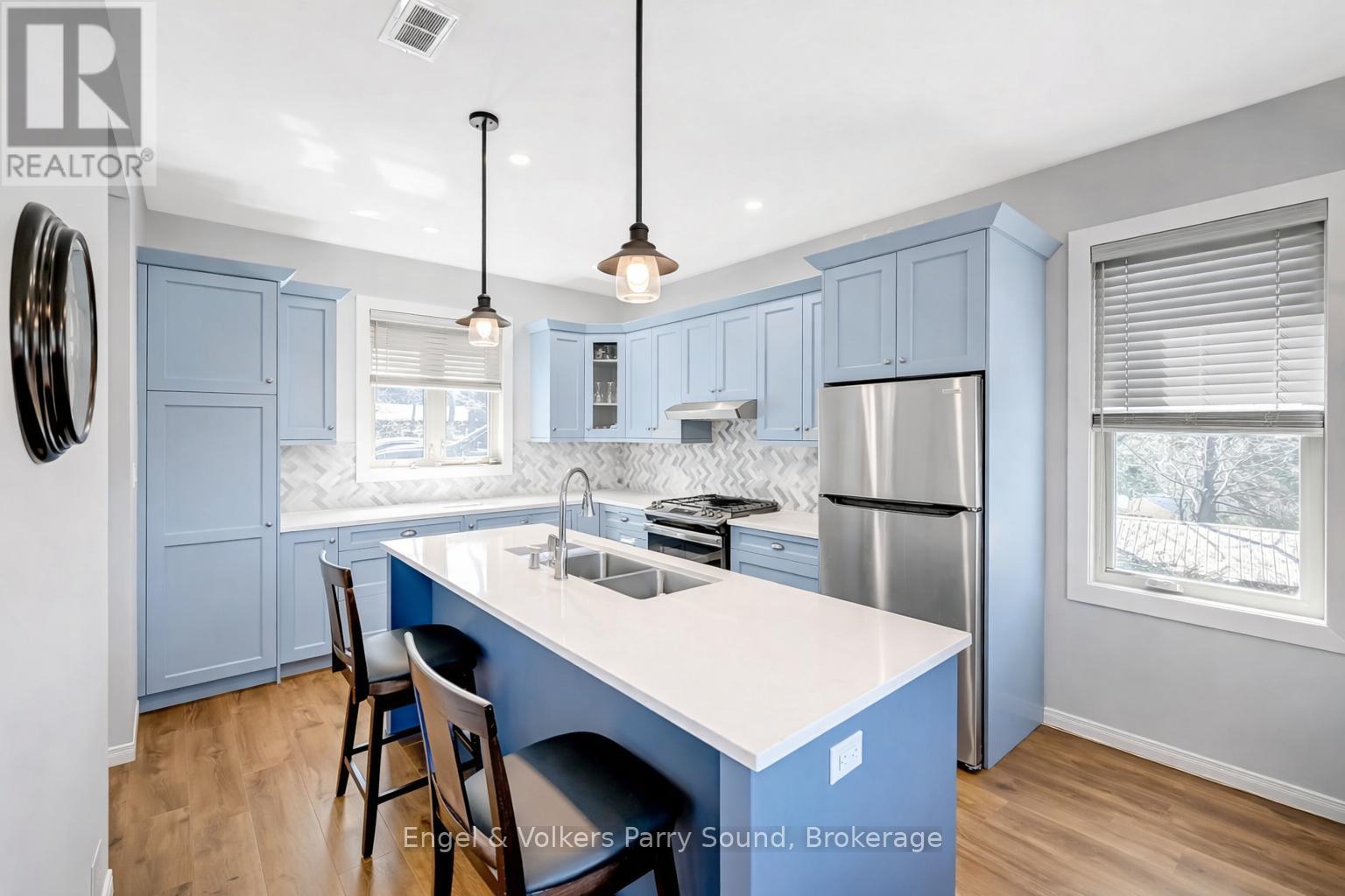 29 Queen Street, Parry Sound, Ontario  P2A 2W1 - Photo 14 - X13009924