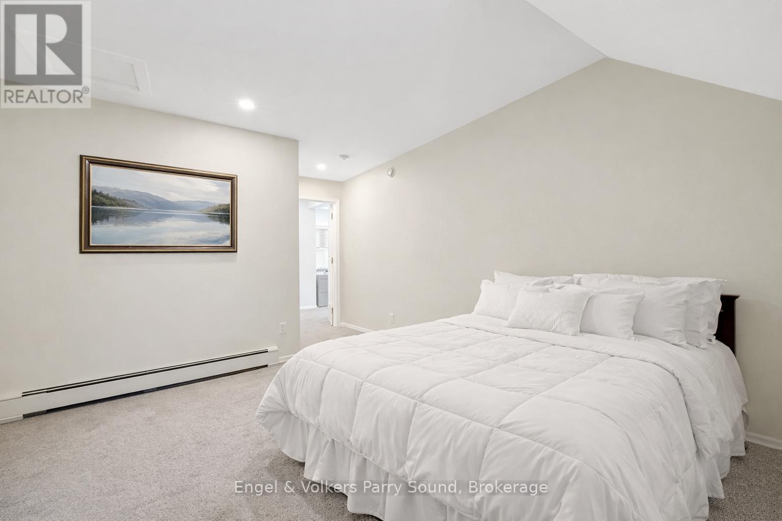 29 Queen Street, Parry Sound, Ontario  P2A 2W1 - Photo 32 - X13009924