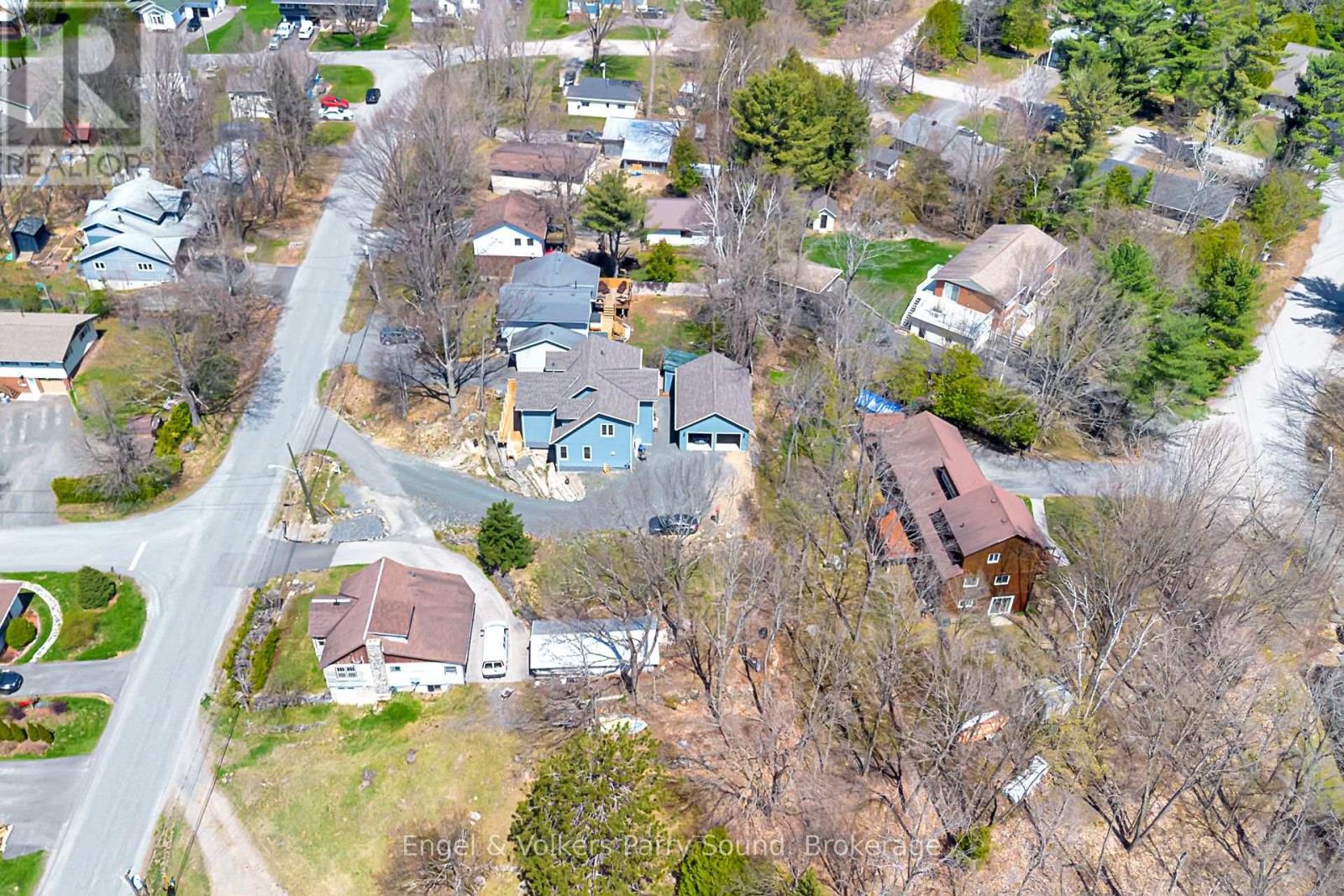 29 Queen Street, Parry Sound, Ontario  P2A 2W1 - Photo 34 - X13009924