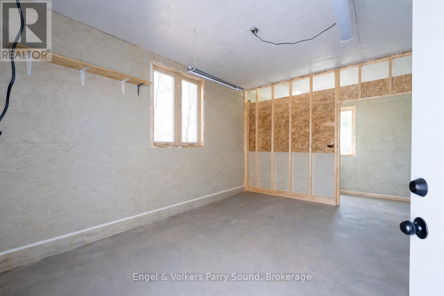 29 Queen Street, Parry Sound, Ontario  P2A 2W1 - Photo 36 - X13009924