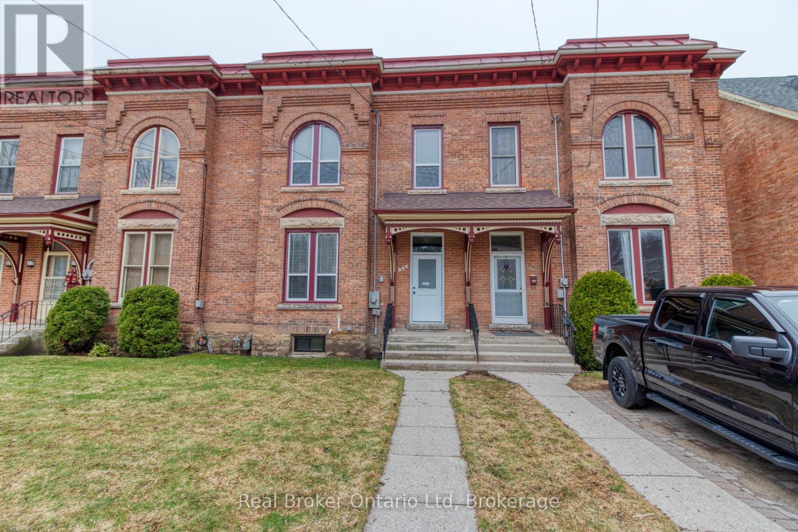 944 5TH AVENUE E, Owen Sound, Ontario