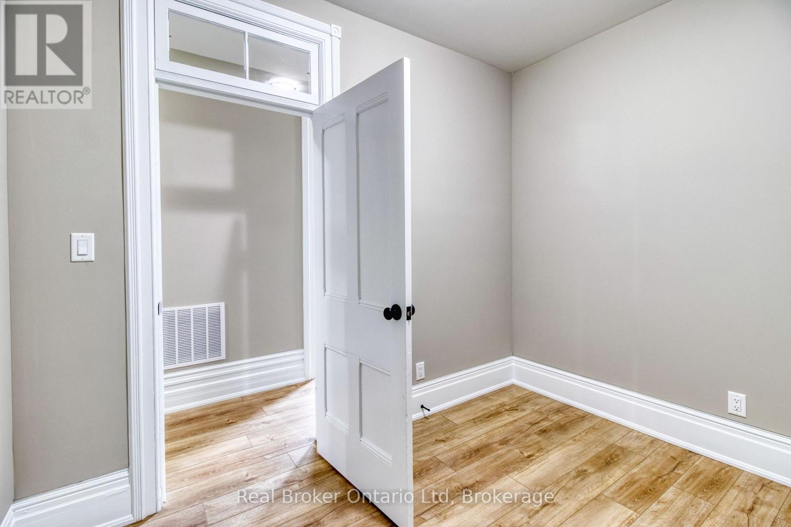 944 5th Avenue E, Owen Sound, Ontario  N4K 2S2 - Photo 20 - X13009966