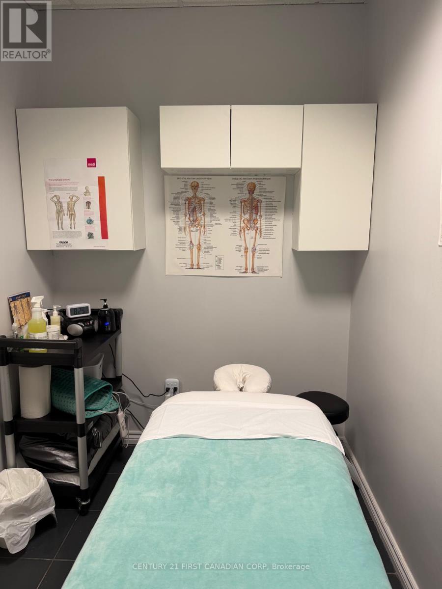 4 - 1775 Ernest Avenue S, London South, Ontario  N6E 2V5 - Photo 17 - X13009918