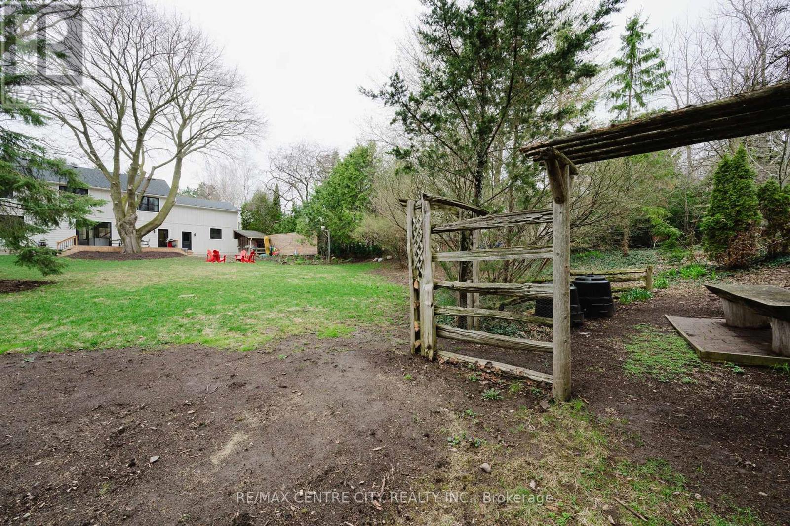 423 West Mile Road, London North, Ontario  N6H 3M3 - Photo 41 - X13009926