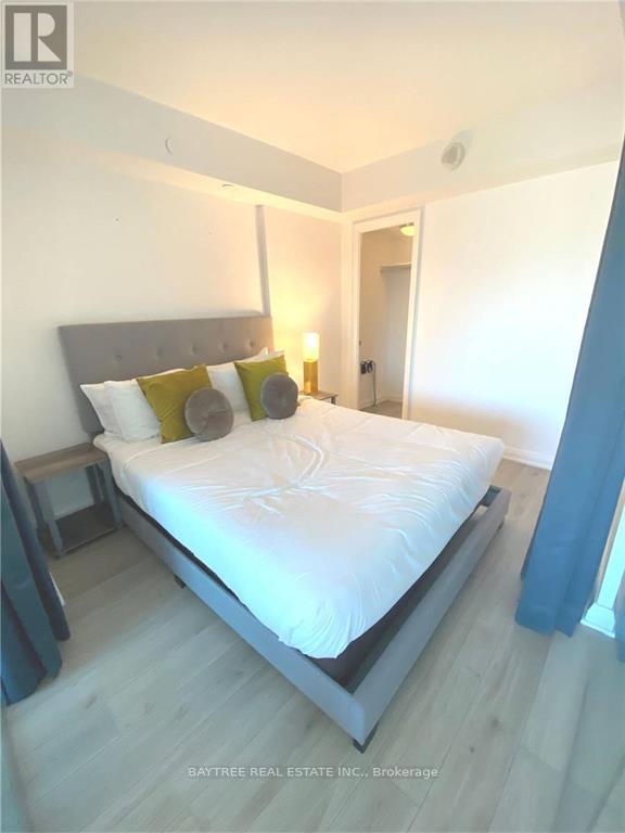 920 - 155 Yorkville Avenue, Toronto, Ontario  M5R 0B4 - Photo 2 - C13009888