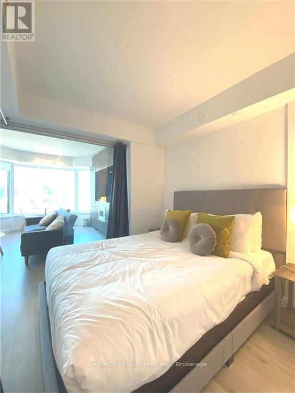 920 - 155 Yorkville Avenue, Toronto, Ontario  M5R 0B4 - Photo 3 - C13009888