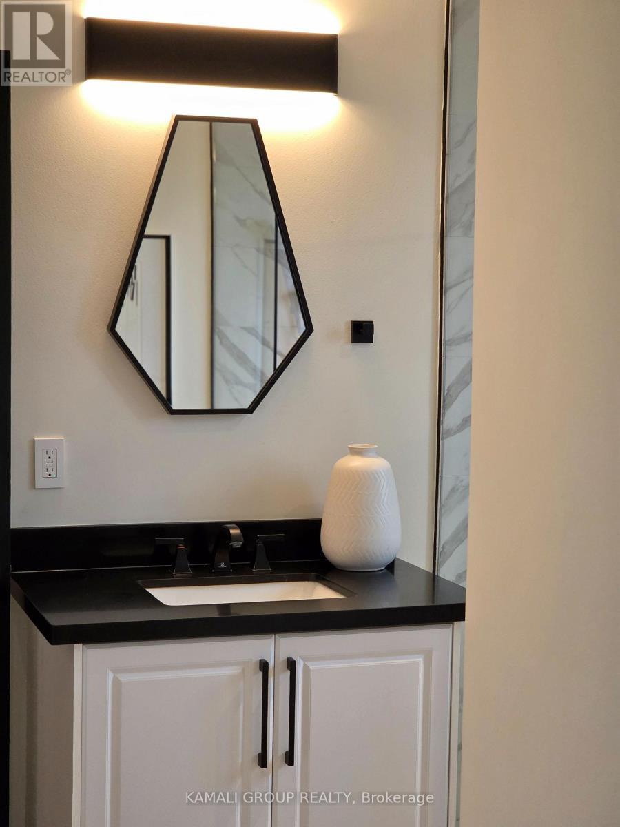 169 Charlton Boulevard, Toronto, Ontario  M2R 2J2 - Photo 30 - C13009914