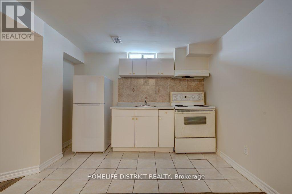 1861 Bainbridge Drive, Pickering, Ontario  L1V 6H6 - Photo 16 - E13009962