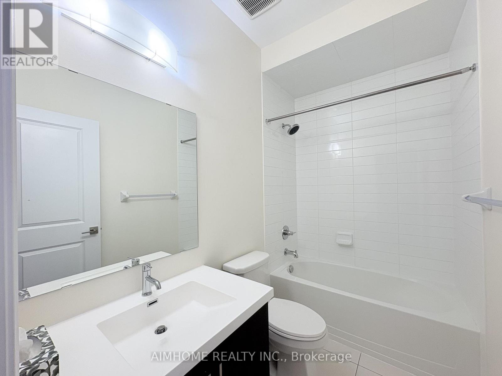 87 Carrville Woods Circle, Vaughan, Ontario  L6A 4Z6 - Photo 12 - N13009956