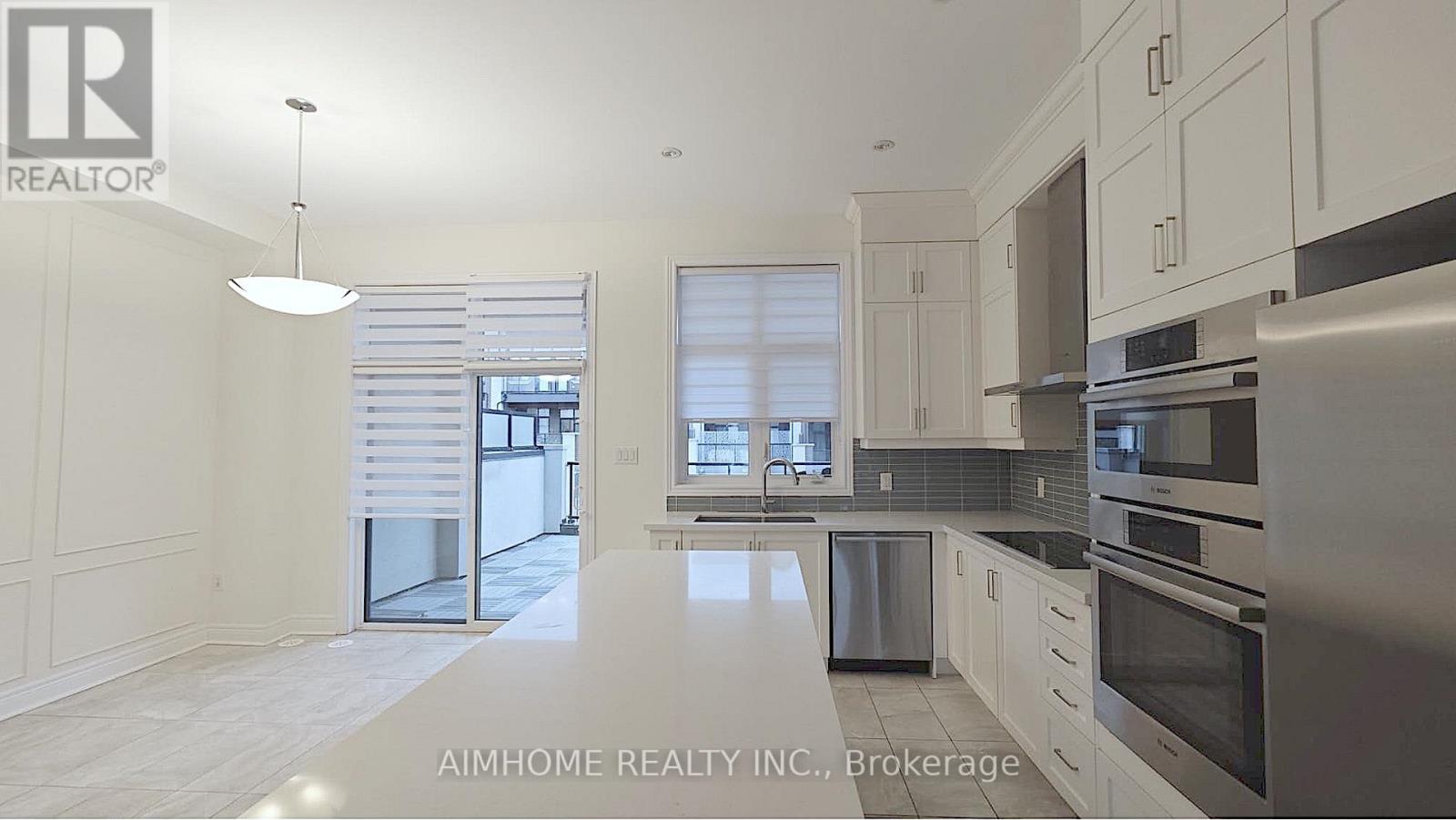 87 Carrville Woods Circle, Vaughan, Ontario  L6A 4Z6 - Photo 16 - N13009956