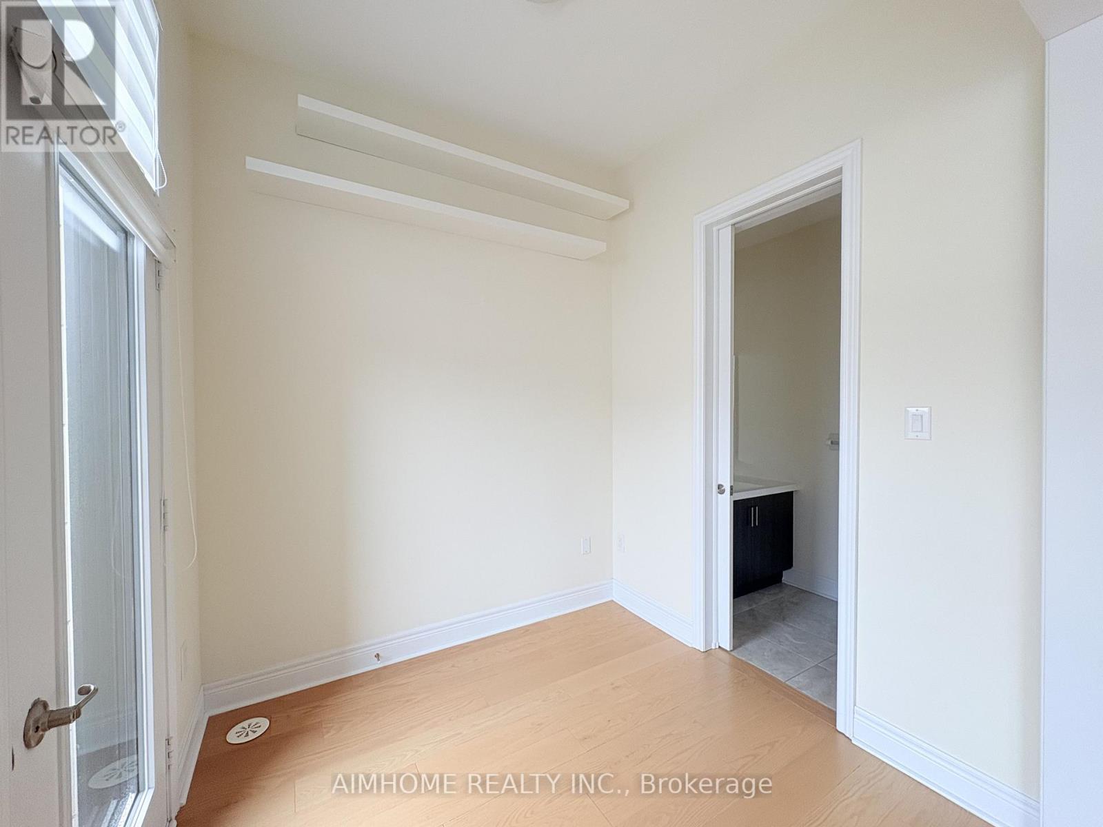 87 Carrville Woods Circle, Vaughan, Ontario  L6A 4Z6 - Photo 5 - N13009956