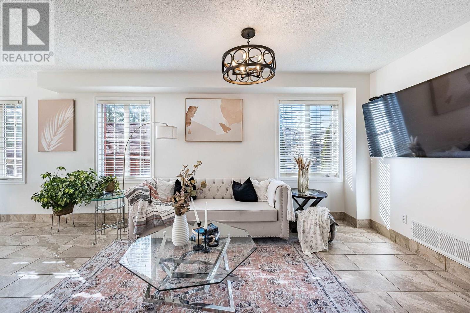 40 Hubert Corless Drive S, Caledon, Ontario  L7E 1W7 - Photo 15 - W13009142