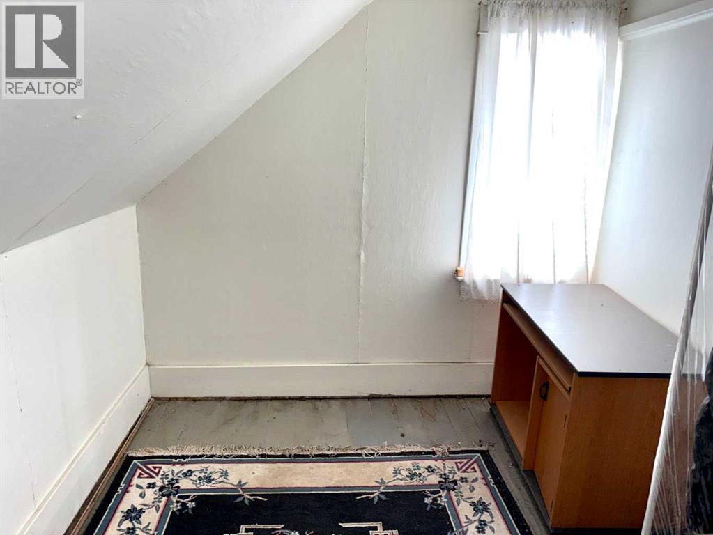 5035 50 Street, Innisfree, Alberta  T0B 2G0 - Photo 13 - A2301851