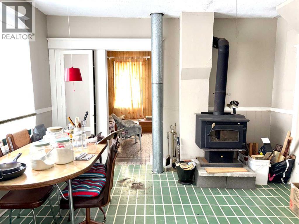 5035 50 Street, Innisfree, Alberta  T0B 2G0 - Photo 9 - A2301851