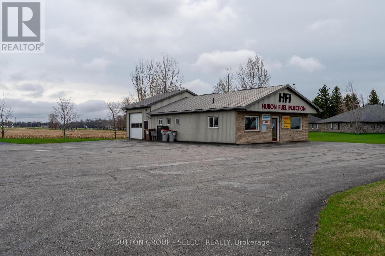 77242 London Road, Huron East, Ontario  N0M 1L0 - Photo 42 - X12813338