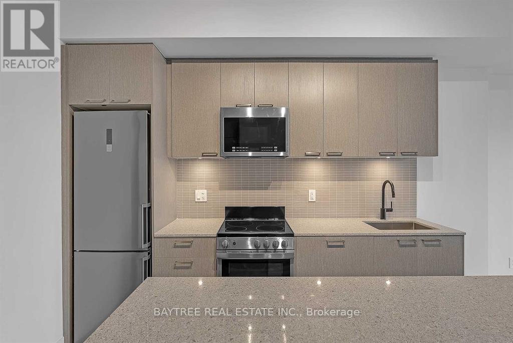 205 - 1808 St Clair Avenue W, Toronto, Ontario  M6N 0C1 - Photo 7 - W13009896