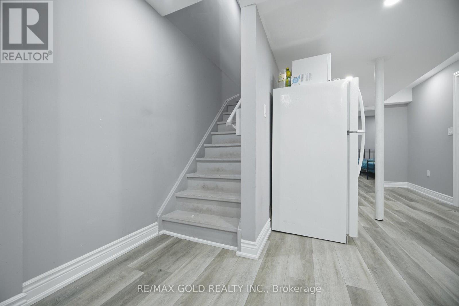 29 Piane Avenue, Brampton, Ontario  L6Y 4X8 - Photo 12 - W13009906