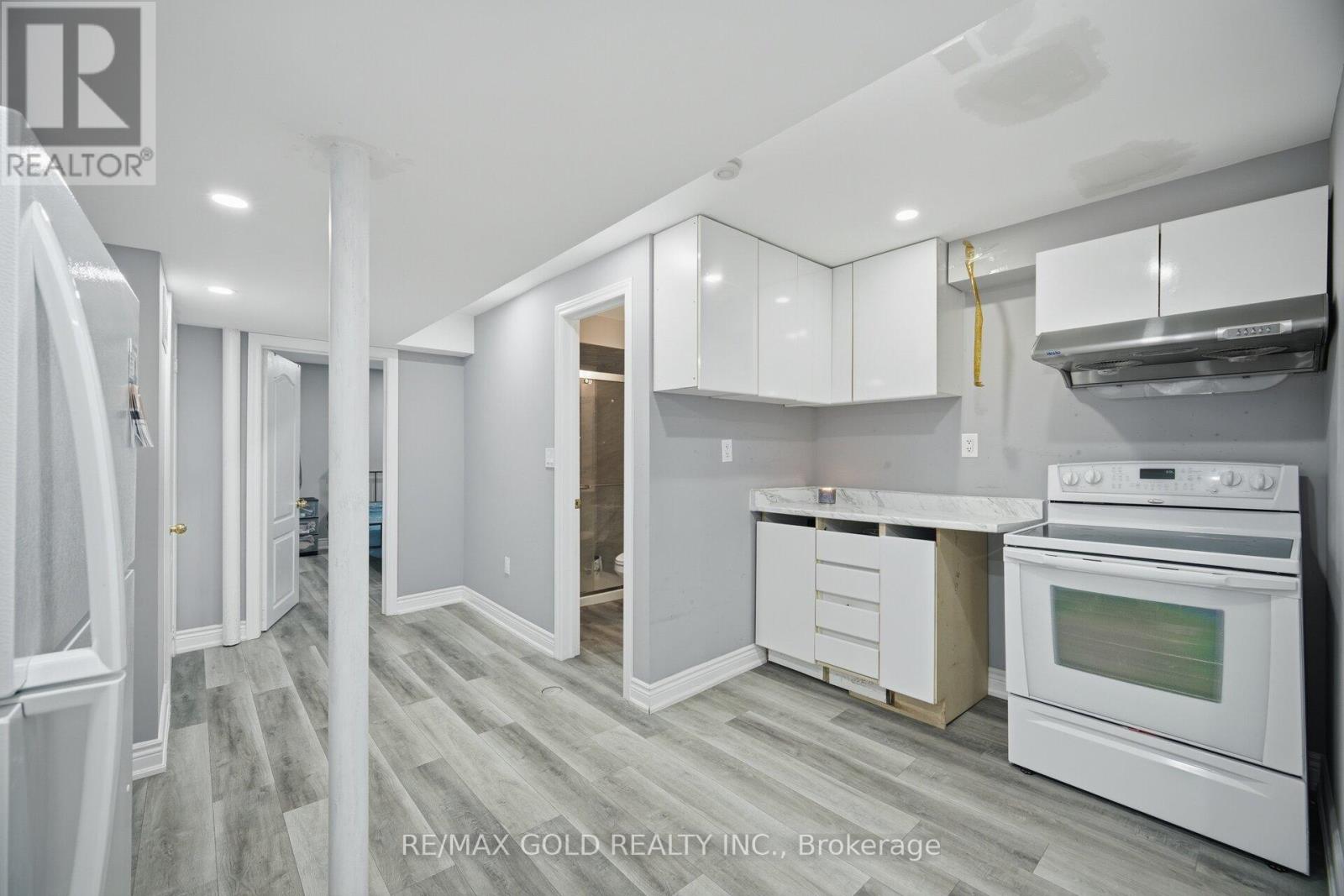 29 Piane Avenue, Brampton, Ontario  L6Y 4X8 - Photo 13 - W13009906