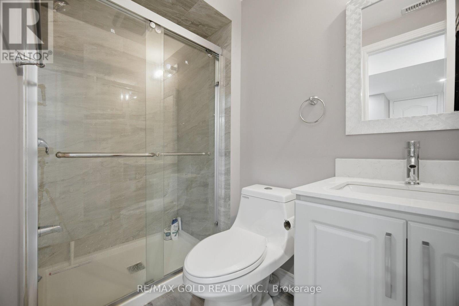 29 Piane Avenue, Brampton, Ontario  L6Y 4X8 - Photo 16 - W13009906