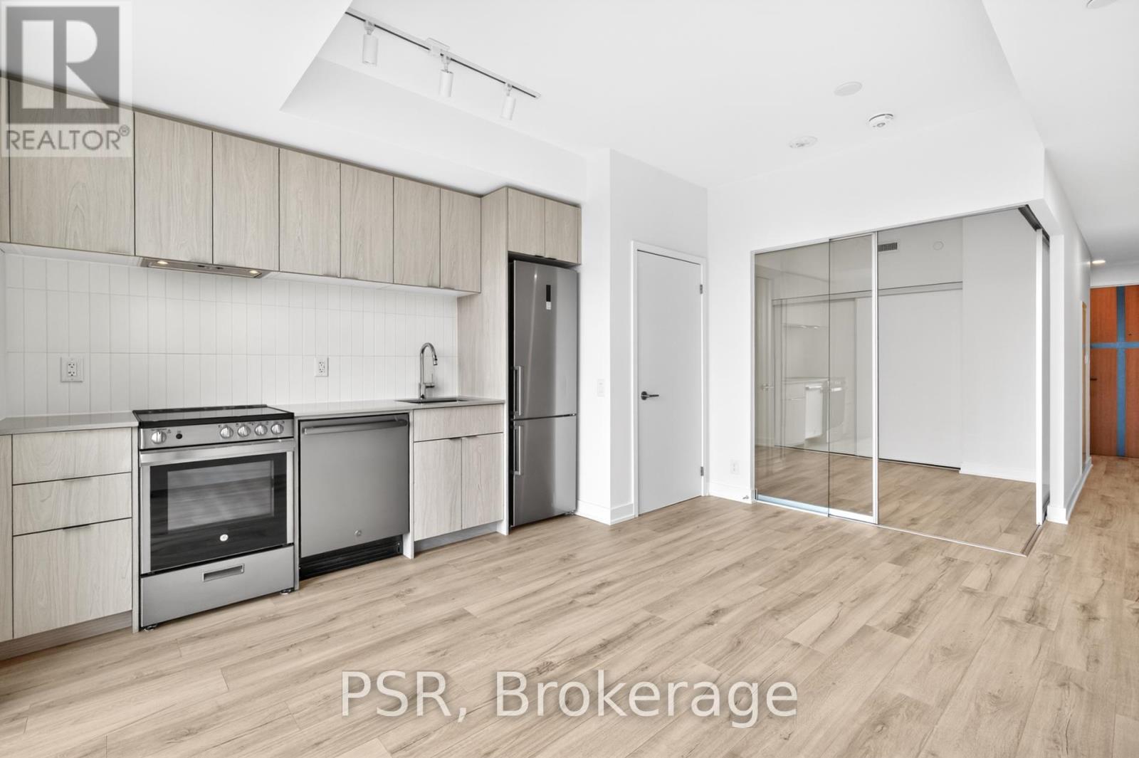 707 - 1660 Bloor Street W, Toronto, Ontario  M6P 0C6 - Photo 8 - W13009944