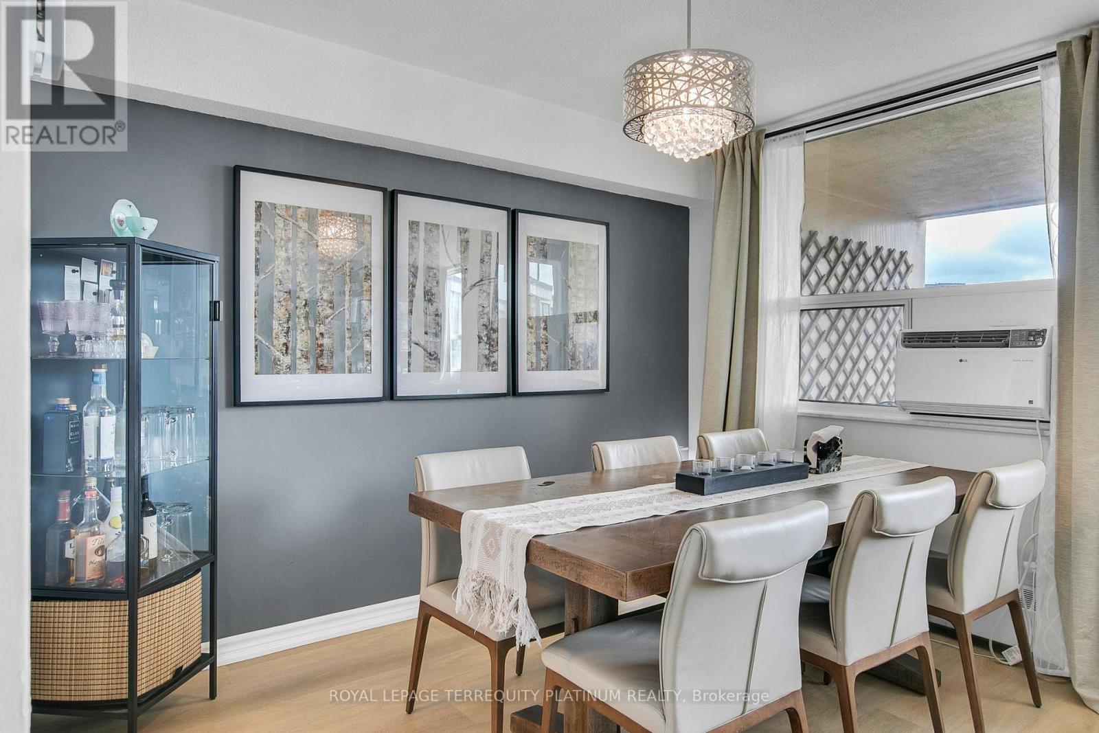 1517 - 551 The West Mall, Toronto, Ontario  M9C 1G7 - Photo 7 - W13009958