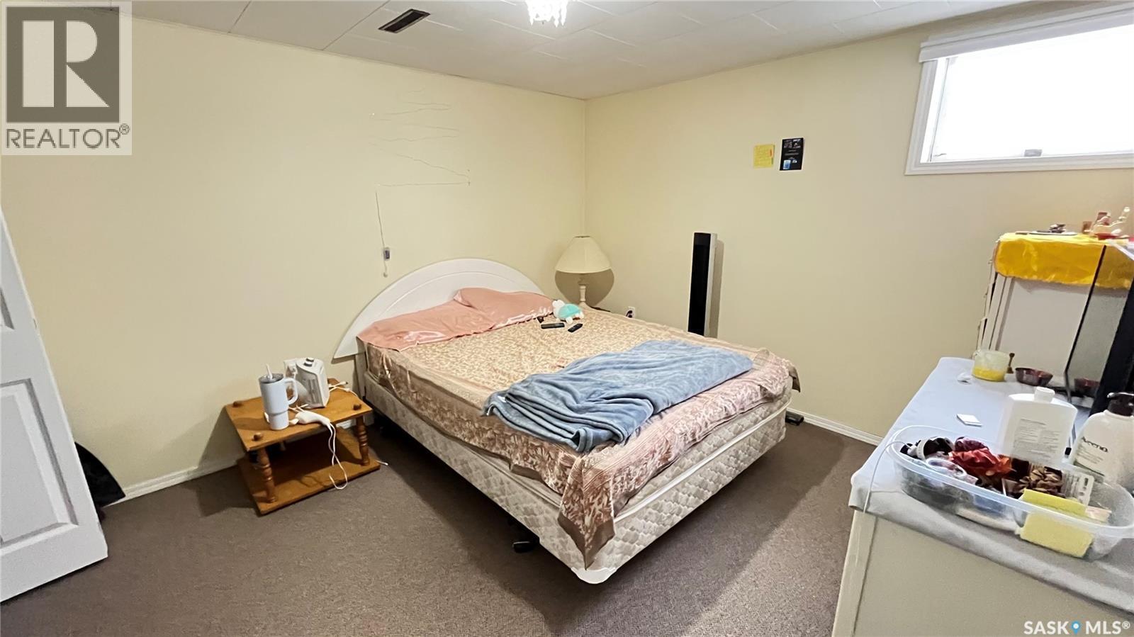 209 Hood Street, Maple Creek, Saskatchewan  S0N 1N0 - Photo 31 - SK033188