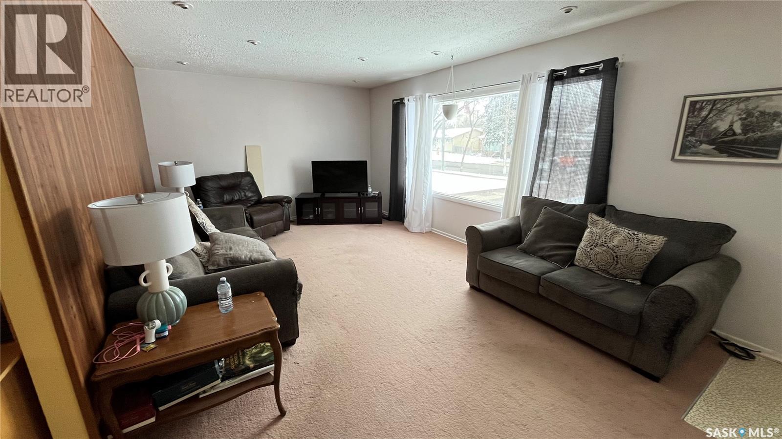 209 Hood Street, Maple Creek, Saskatchewan  S0N 1N0 - Photo 6 - SK033188